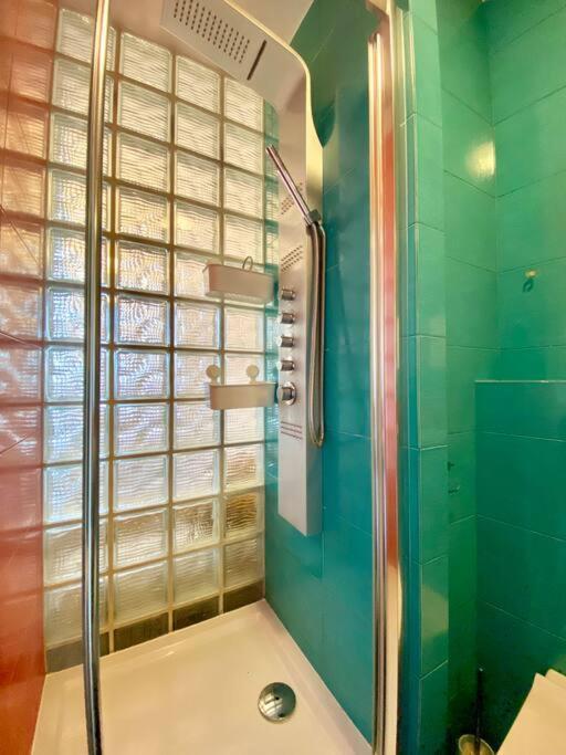 Studio Muranow By Esteum Host Apartment Warsaw Exterior photo